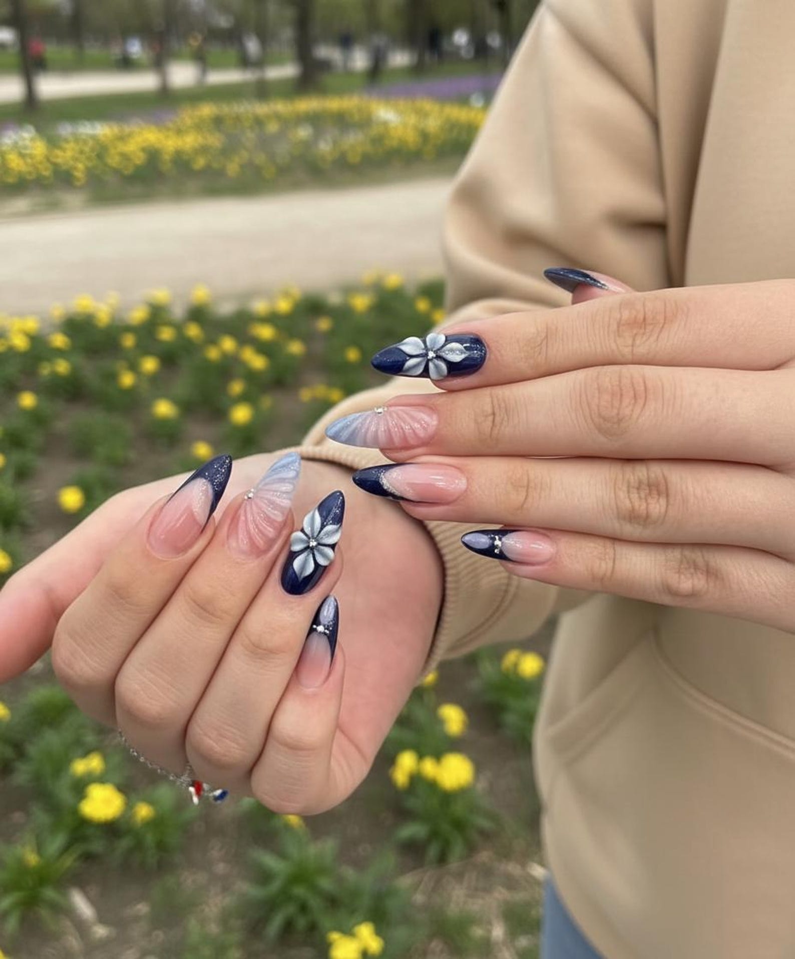 Midnight Blossom Spring Press On Nails | Navy Floral Ombré Nail Art | Luxury Floral Blue Nails Set | Elegant Blush Ombre Nails | HC1240EC