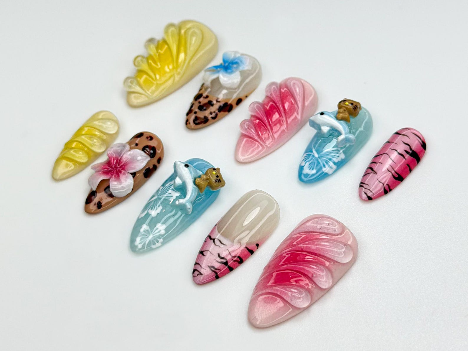Hello Kitty Safari Press On Nails | Tropical Dolphin. Leopard Print Nails | 3D Kitty & Floral Summer Nails | Y2K Cute Vacation Nail | OB813H