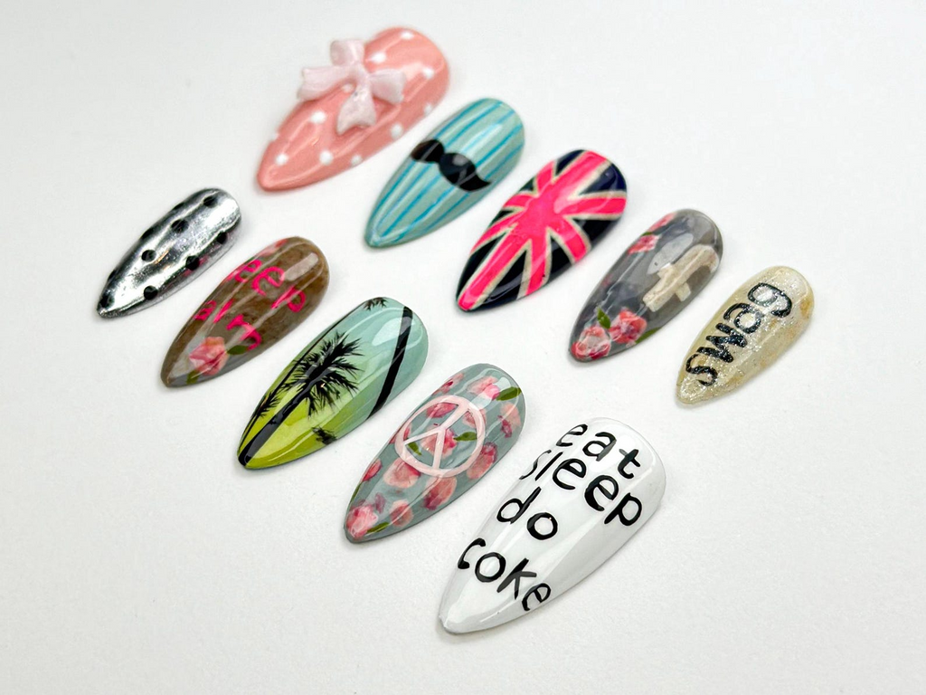 Grunge Aesthetic Press On Nails | Retro British Pop Nails | Peace Sign & Graffiti Art | Statement Aesthetic Nail | Cool Girl Style | OB892HK