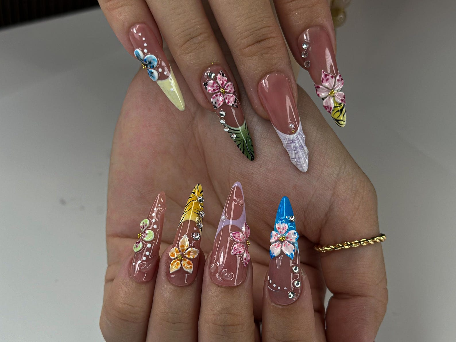 Handmade Tropical Press On Nails | Colorful Summer Press Ons | Floral Nail Tips Handmade| |Vacation Floral Nail Set |Colorful Nails| OC787HK