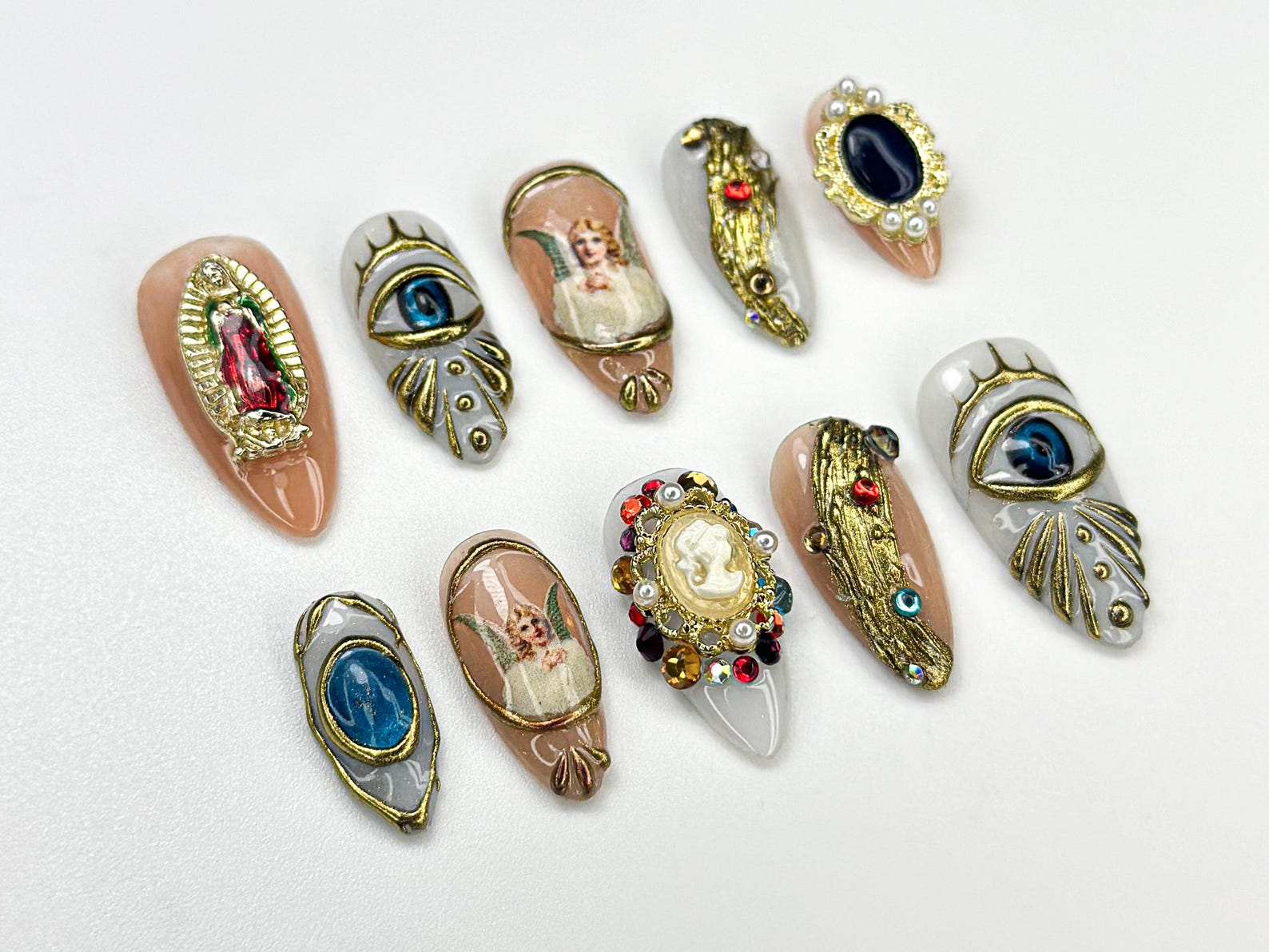 Vintage Religious Press On Nails | Angel Eye Nail Art | Baroque Religious Style Nail | Vintage Gemstone Nail | Statement Luxe Nail | OC924HK