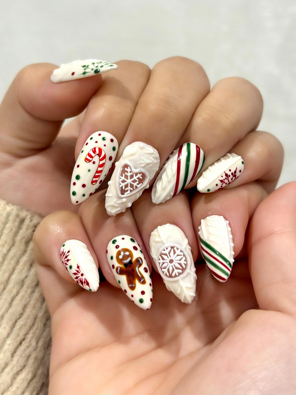 Candy Sweater Christmas Press On Nails | Snowflake Winter Nail Art | Red Green Stripe Holiday Nails |3D Cable Knit Nail | OB1212EC
