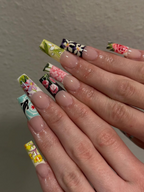 Handmade Vintage Botanical Press On Nails. Japanese Floral Garden Fake Nails. Unique Retro Flower Pattern Nails for Special Events | OB305HK