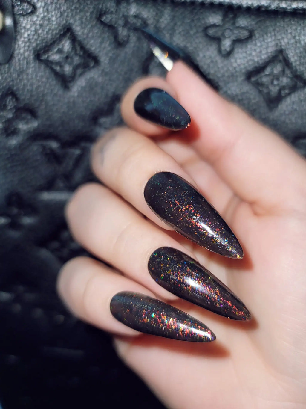 Fire Rock Dark Glitter Handmade Press on Nails - Reusable Fingernails D43
