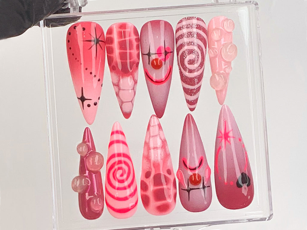 Creepy Clown Horror Press On Nails | Spooky Halloween Fake Nails | 3D Horror Clown Design Acrylic Nails |  Gothic Circus Nail Art | OC596Y