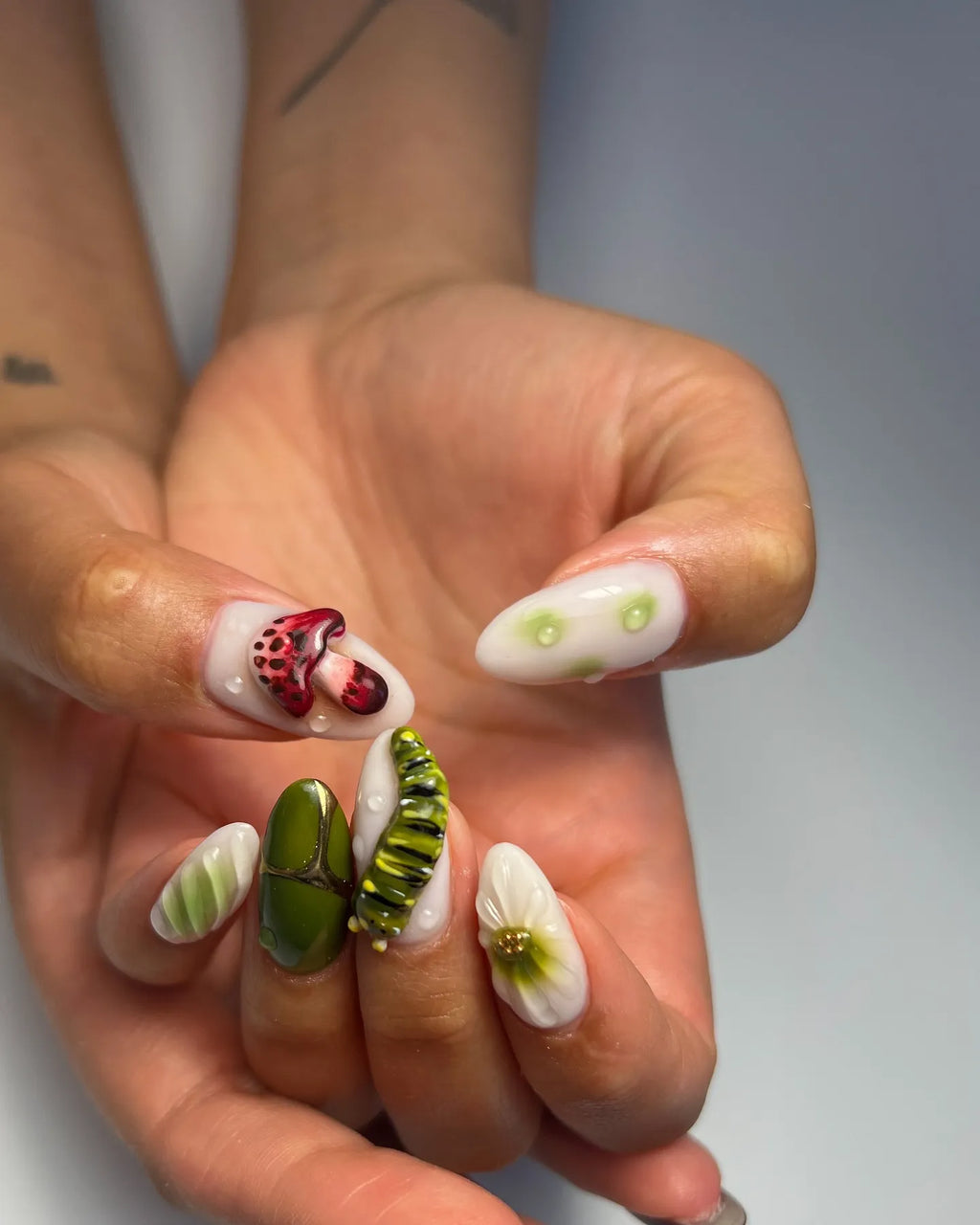 Handmade 3D Mushroom Caterpillar Forest Nature Green Brown Press on Nails M42
