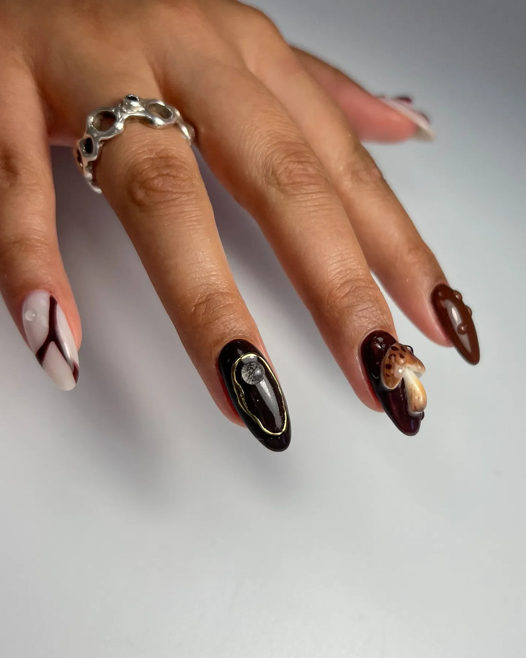 Handmade 3D Mushroom Caterpillar Forest Nature Green Brown Press on Nails M42