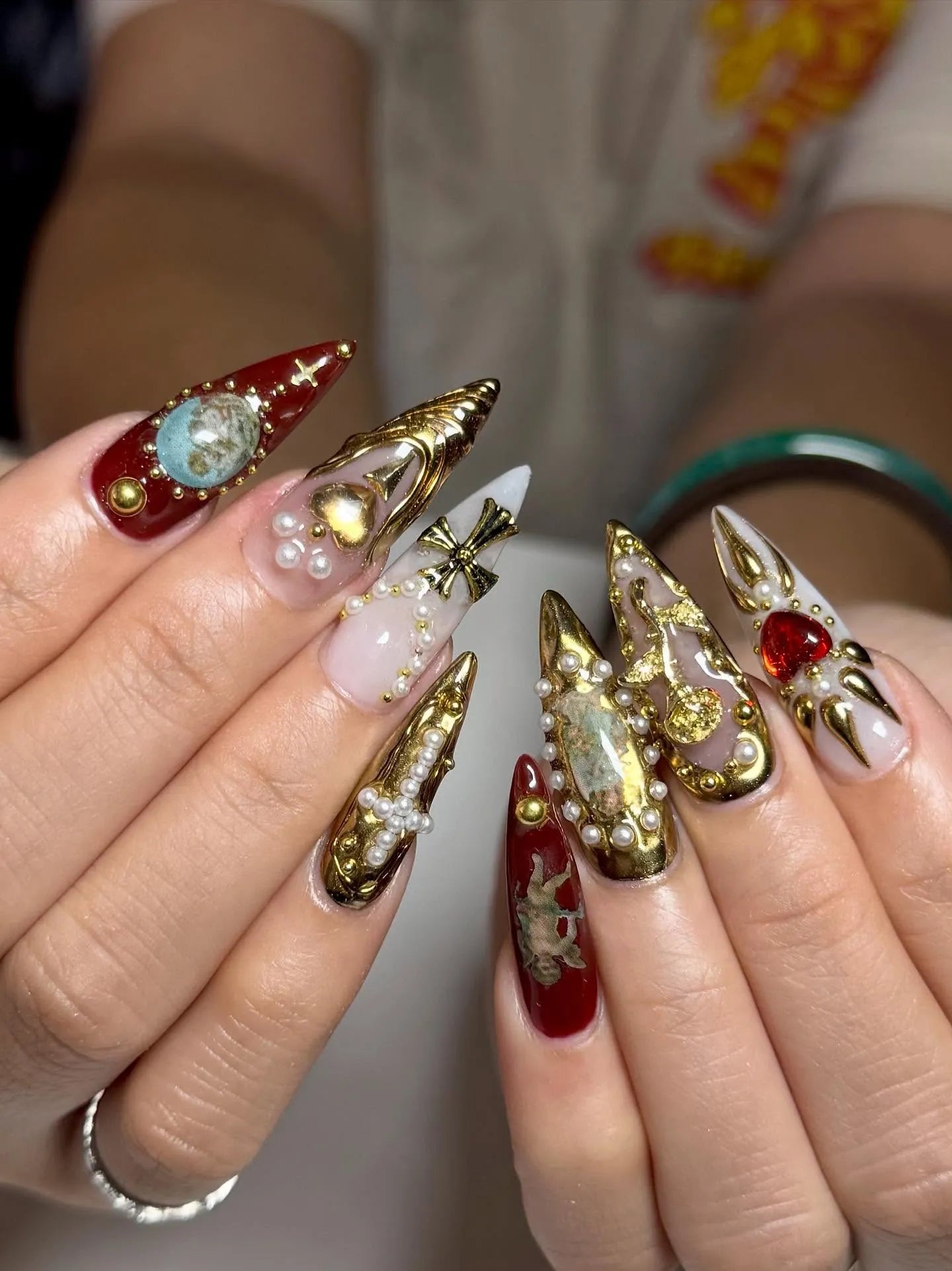 Handmade Baroque Sacred Heart Golden Cross Pearl Renaissance Press on Nails K95