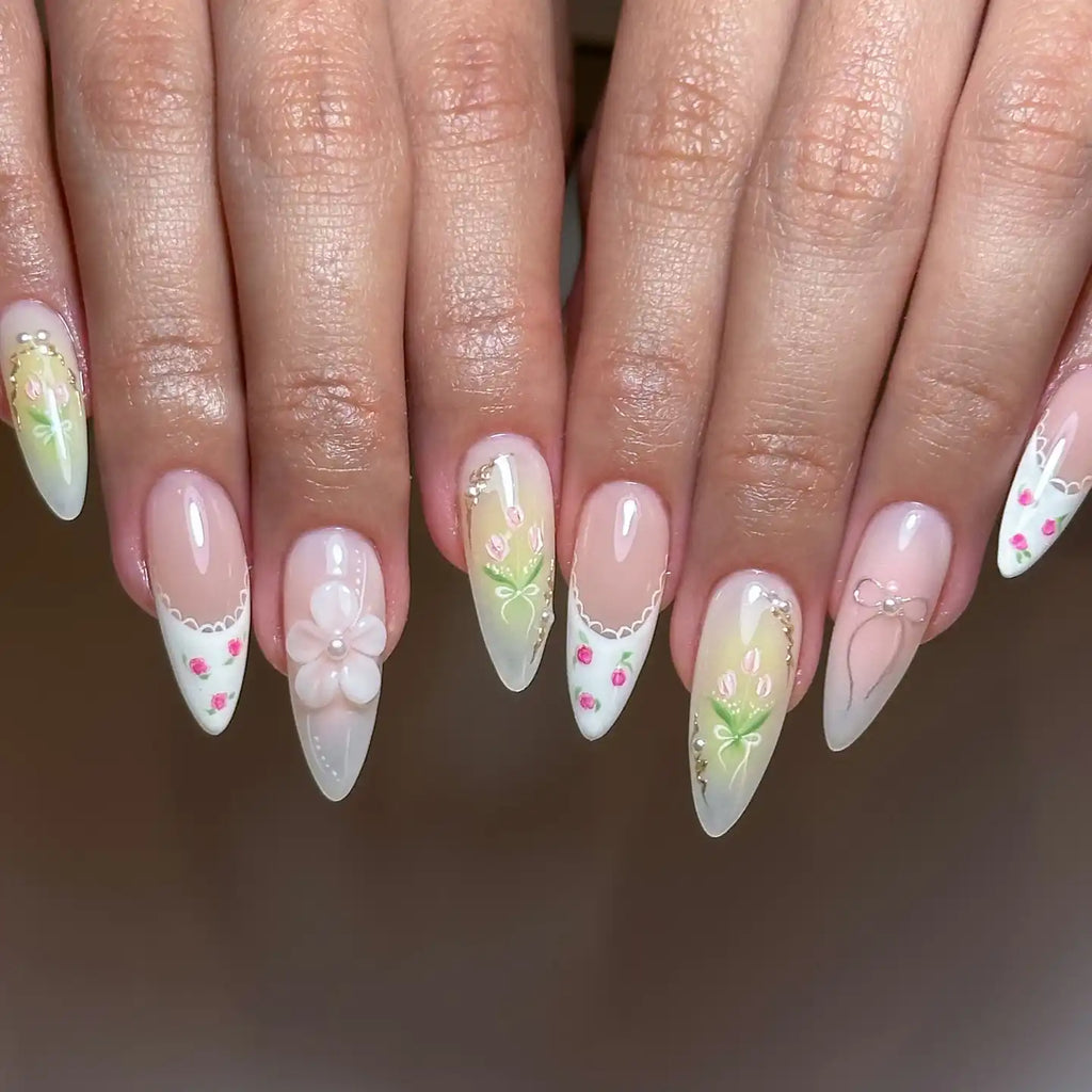 Handmade Blossom Strawberry French Tip Pretty Fake Nails Y97