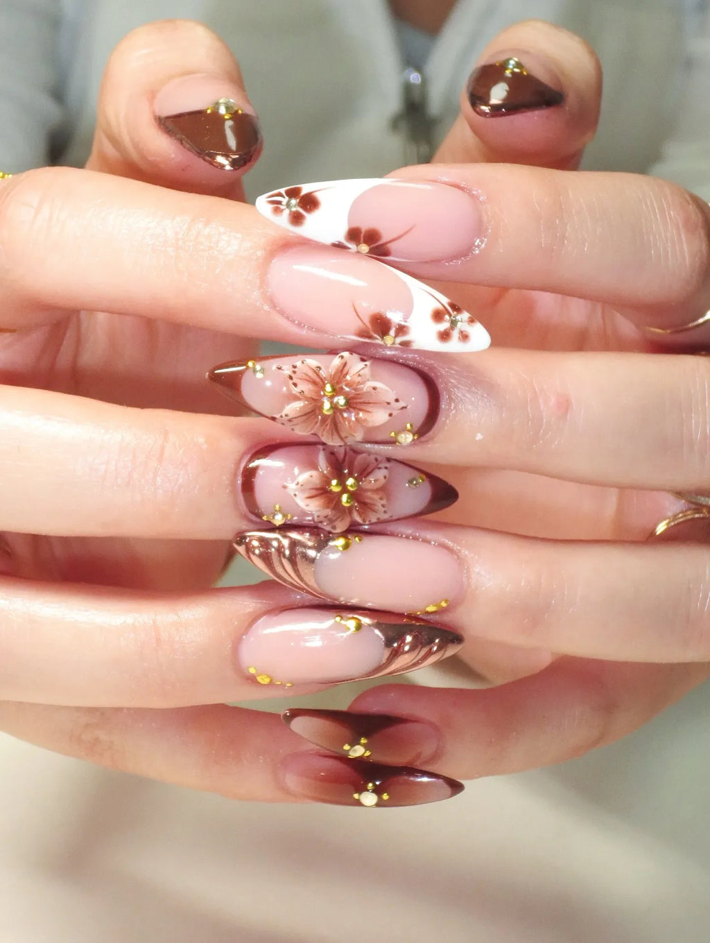 Handmade Brown Floral Bronze Chrome Metallic Stud Art Press on Nails W48