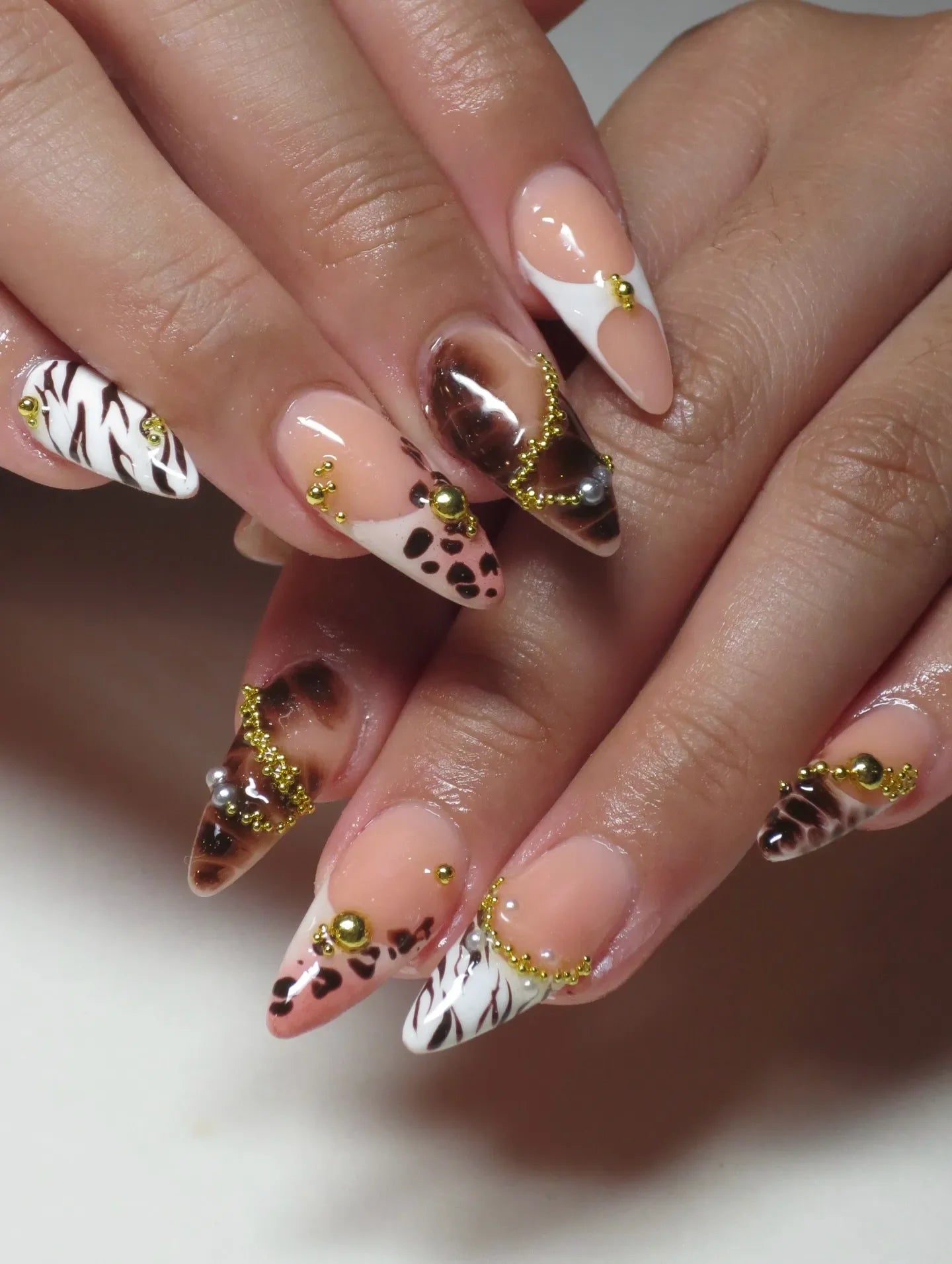 Handmade Brown Leopard Zebra Print French Tip Gold Bead Press on Nails T39