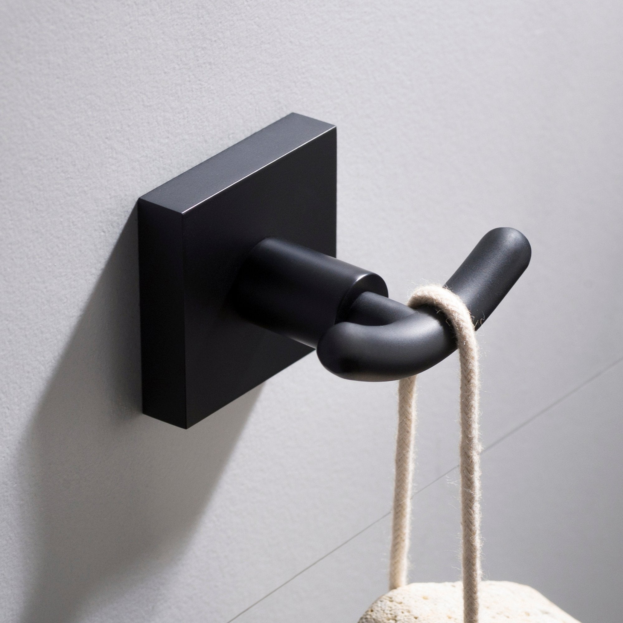 KRAUS Ventus Bathroom Robe and Towel Double Hook