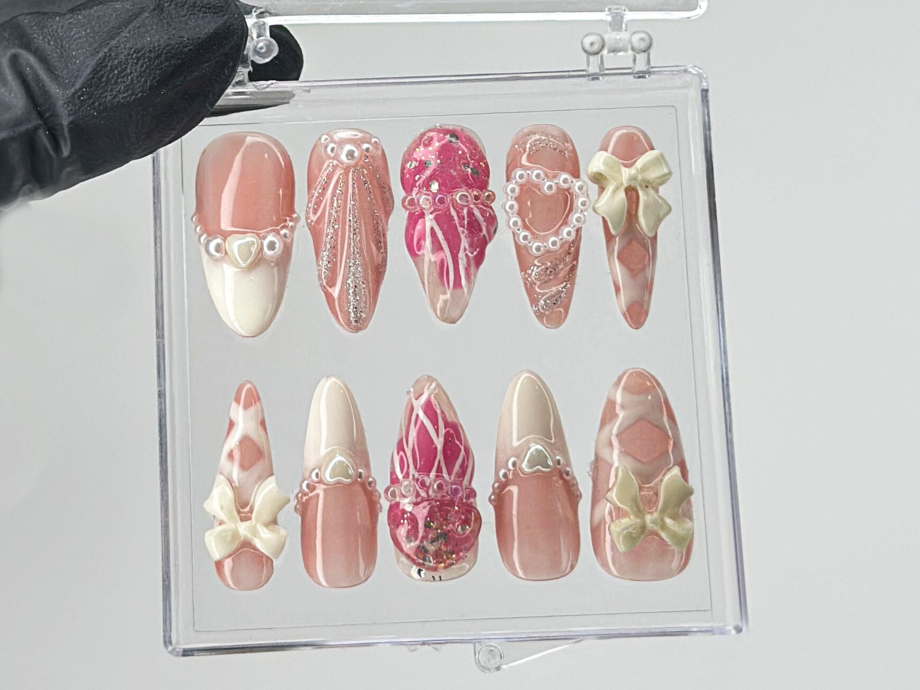 Romantic Bows Press On Nails | Custom Pearl and Glitter Patterns On Fake Nails | French Tip Nail Art | Cute Jellyfish Gyaru Nails | OB410T