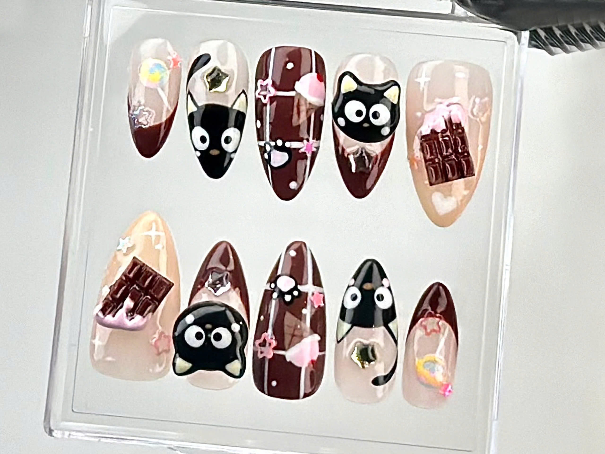 Cute Chocolate & Kitty Press On Nails | Adorable 3D Chocolate Cat Fake Nails | Sweet and Stylish Looks Nail Art | Cute Nails | OC673Y
